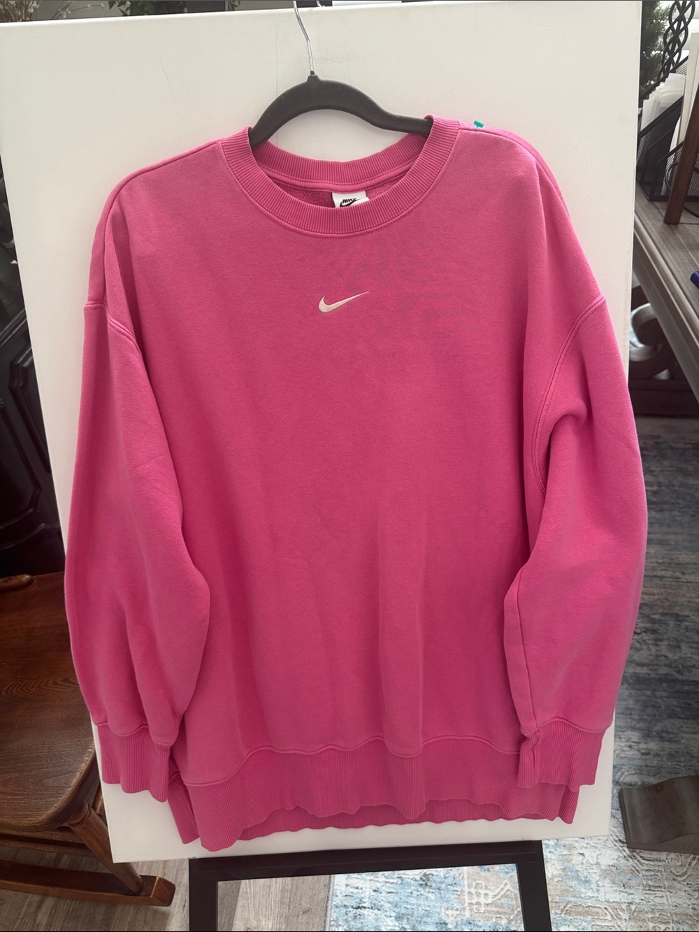 Nike Women's Hot Pink Crewneck Sweatshirt with Swoosh Size Large Oversize